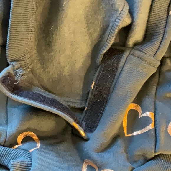 New Top-Paw FA21 navy heart print sweatshirt XL with hoodie. - Picture 3 of 9